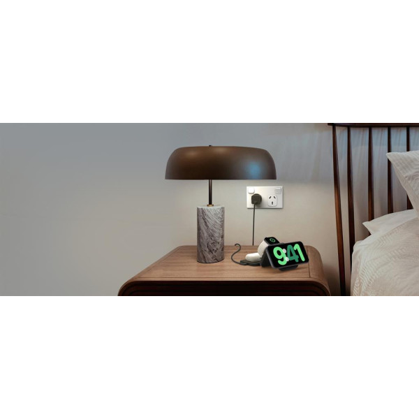 Фото - Бездротовий зарядний пристрій Belkin 3в1 Travel Pad Wireless Qi2 15Вт Black (WIZ024VFBK)