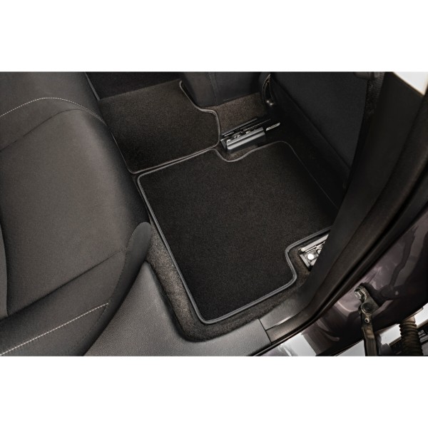 Фото - Килимки ворсові в салон авто EVAtech Premium для Volkswagen Beetle 2011-2019 2 покоління Htb USA чорний кант (VW13559AS2AV4VPB)