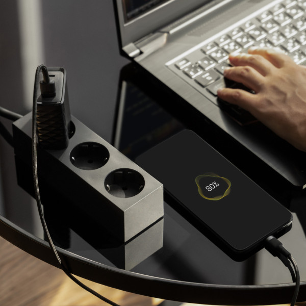 Фото - Сетевой фильтр Proove Magnet Strip (3xAC) 1.6m Black (PSMS25000001)