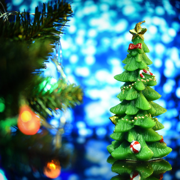 Фото - Свічка декоративна YES! Fun Новорічна ялинка 15 см (710367)