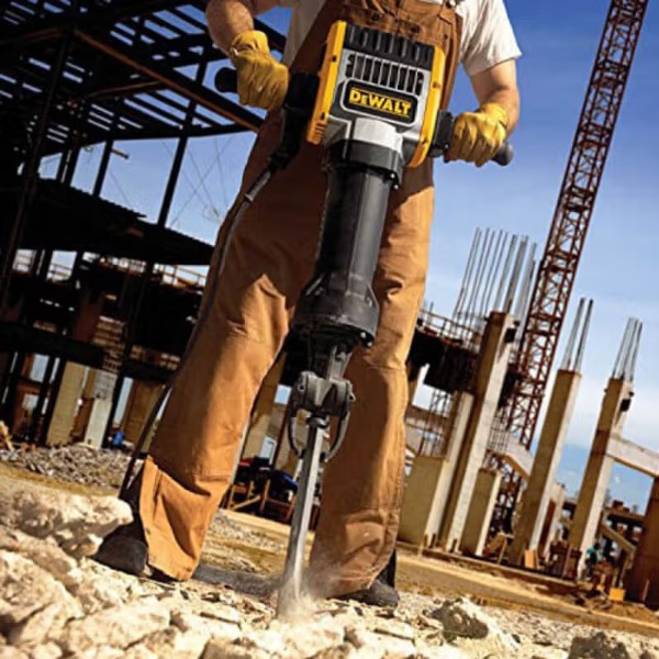 Фото - Отбойный молоток DeWALT D25981K