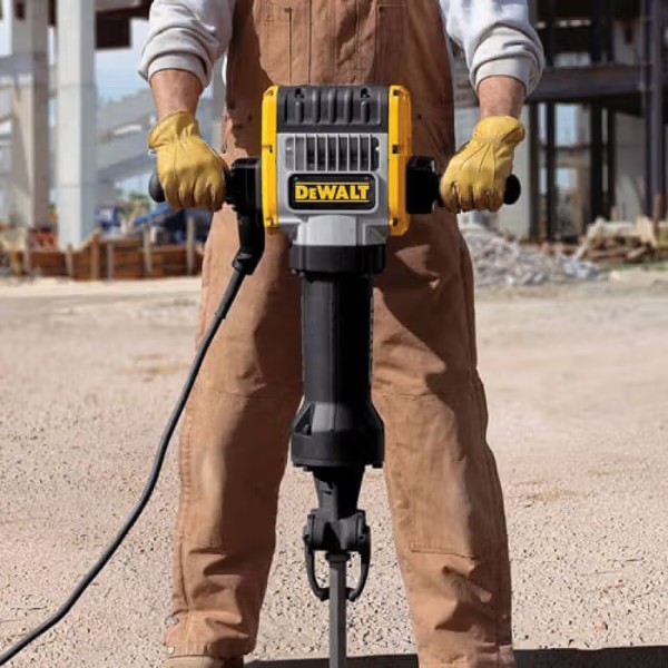Фото - Отбойный молоток DeWALT D25981K