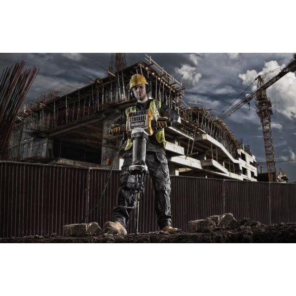 Фото - Отбойный молоток DeWALT D25981K