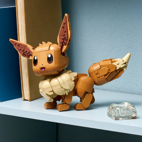 Фото - Конструктор LEGO Pokémon Иви (72151)