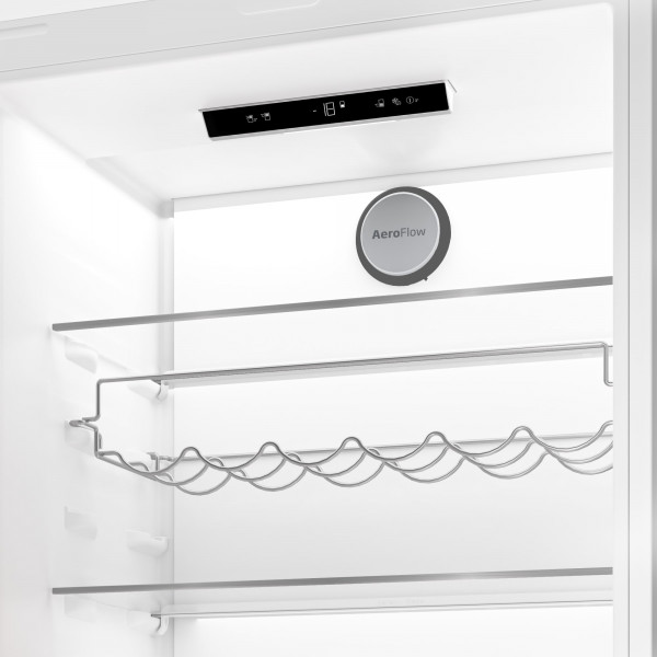 Фото - Холодильник вбудований Beko BCNE400I35ZS