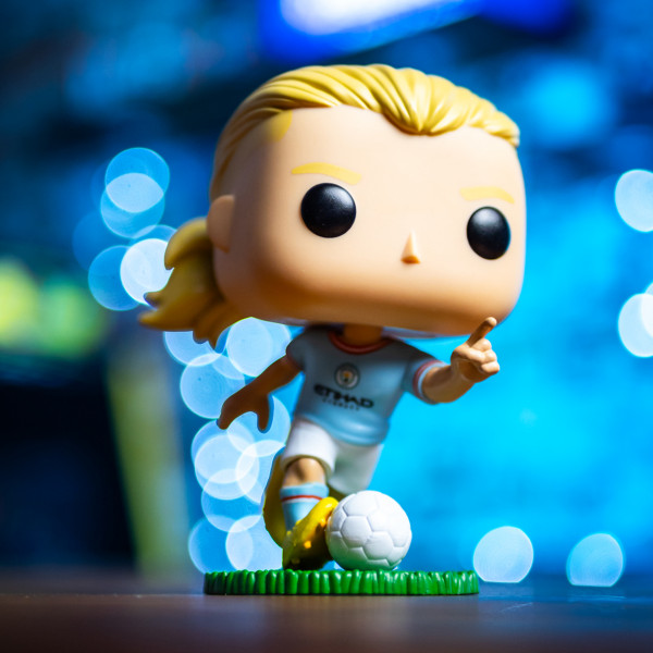 Фото - Колекційна фігурка FUNKO POP! серії Манчестер Сіті - ЕРЛІНГ ХОЛАНД (75113)