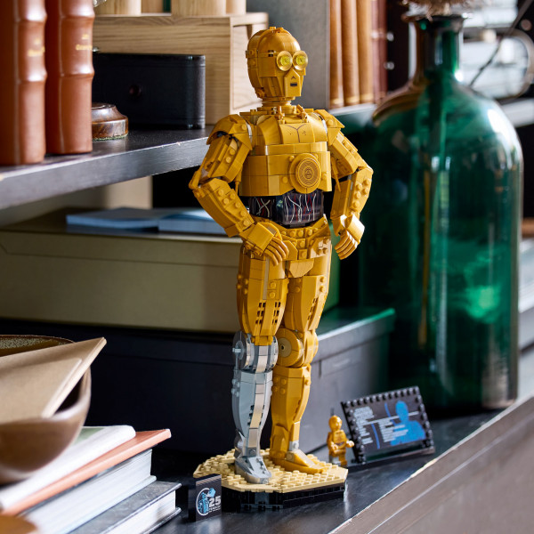Фото - Конструктор LEGO Star Wars™ C-3PO (75398)
