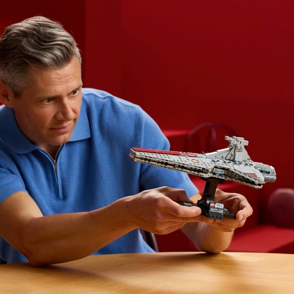Фото - Конструктор LEGO  Star Wars TM Зоряний крейсер класу «Венатор» (75441)