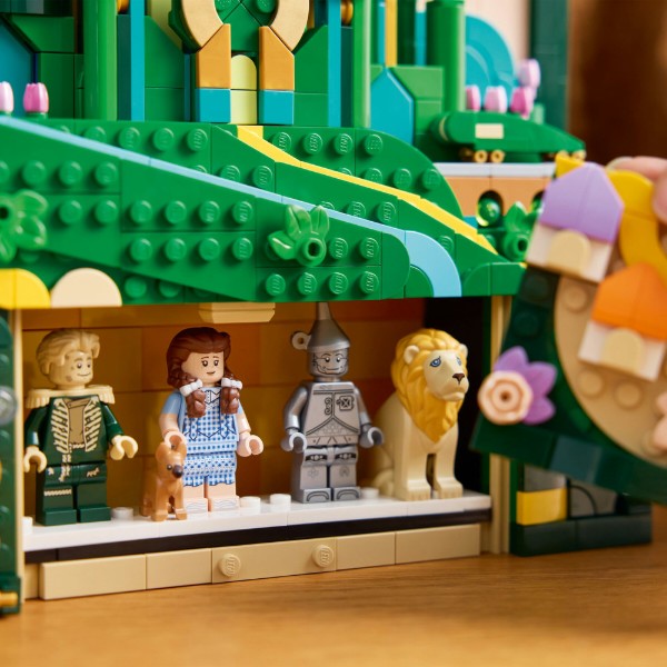 Фото - Конструктор LEGO Wicked Эмеральд-сити Настенный декор (75685)