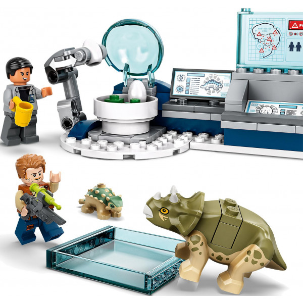 Фото - Конструктор LEGO Jurassic World Лаборатория доктора Ву: Пебег детёнышей динозавра (75939)