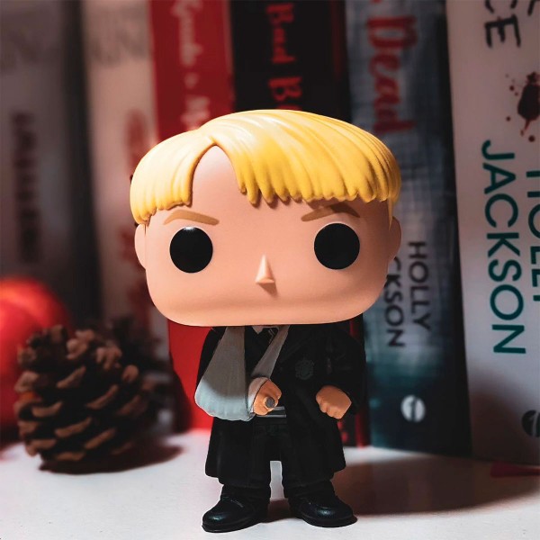 Фото - Коллекционная фигурка FUNKO POP! серии Гарри Поттер – МАЛФОЙ СО СЛОМАННОЙ РУКОЙ (76005)