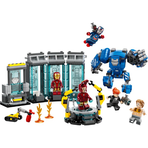 Фото - Конструктор LEGO Marvel Лаборатория Железного Человека: зал доспехов (76315)