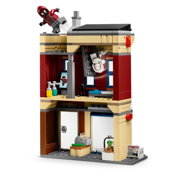 Фото - Конструктор LEGO  Super Heroes Marvel Человек-паук против Оскорпа (76324)
