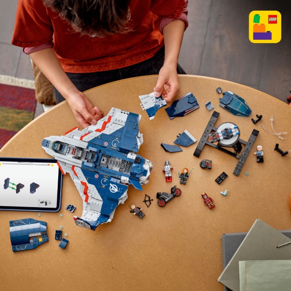 Фото - Конструктор LEGO  Super Heroes Marvel Мстители: Эра Альтрона Квинсет (76325)