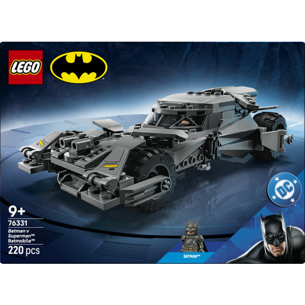 Фото - Конструктор LEGO Super Heroes Бетмобіль із фільму «Бетмен проти Супермена» (76331)