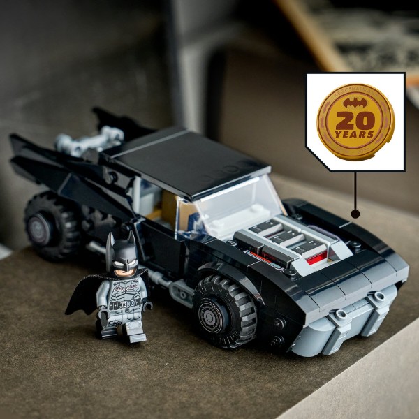Фото - Конструктор LEGO Super Heroes Бэтмен: Бэтмобиль (76332)