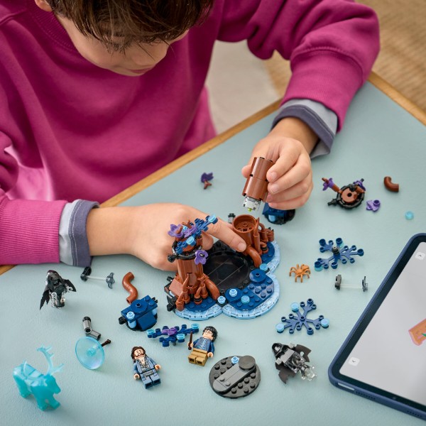 Фото - Конструктор LEGO  Harry Potter™ Заборонений ліс: Експекто патронум (76475)