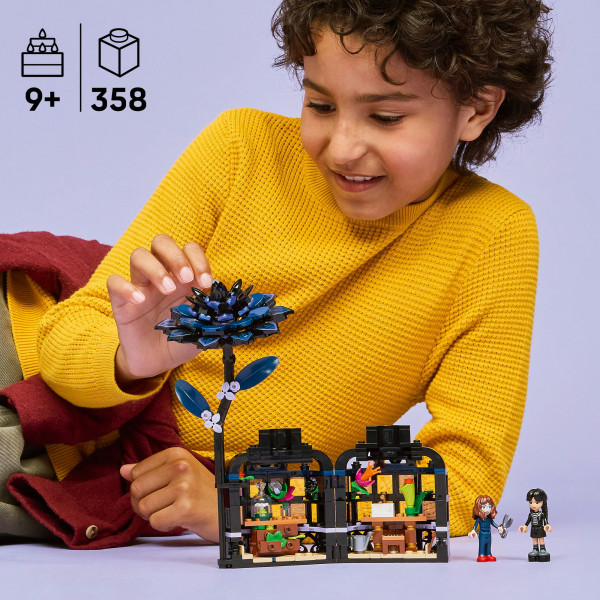 Фото - Конструктор LEGO  Wednesday Квітка чорної жоржини (76784)