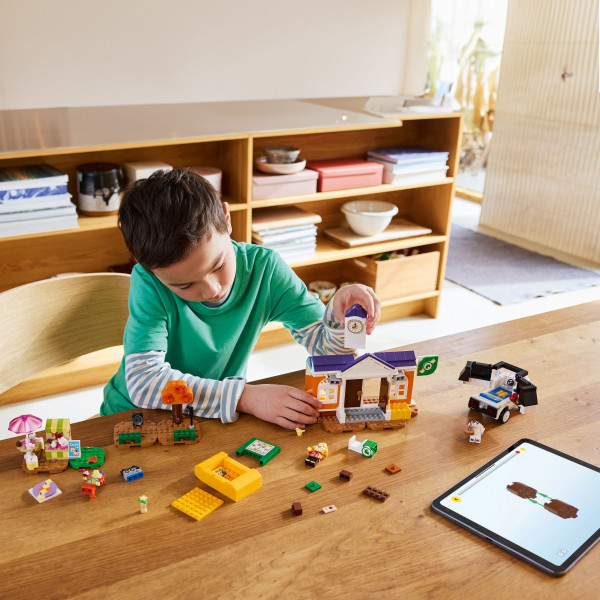 Фото -  LEGO ANIMAL CROSSING™ Концерт К.К. на площі (77052)