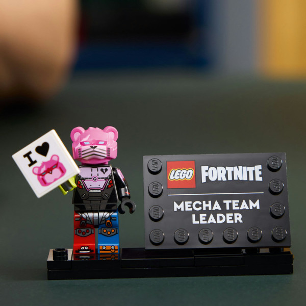 Фото - Конструктор LEGO Fortnite Mecha Team Leader (77078)