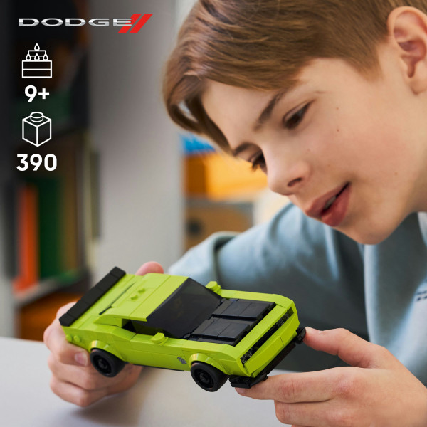 Фото - Конструктор LEGO  Speed Champions Спортивний автомобіль Dodge Challenger SRT Hellcat (77237)