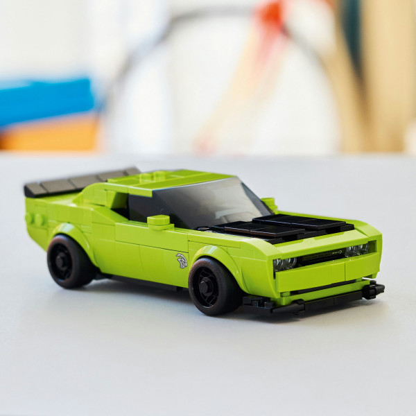 Фото - Конструктор LEGO  Speed Champions Спортивний автомобіль Dodge Challenger SRT Hellcat (77237)