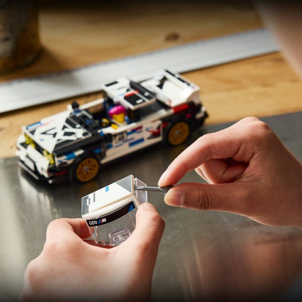 Фото - Конструктор LEGO Speed Champions BMW M3 (E30) (77263)