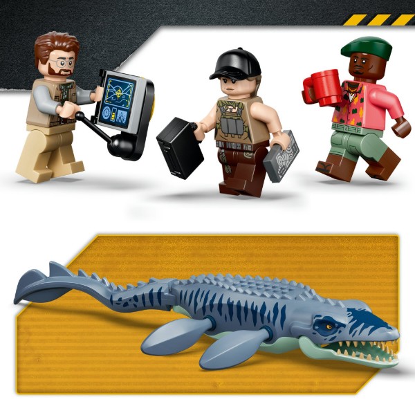 Фото - Конструктор LEGO Jurassic World Напад мозазавра на човен (77983)