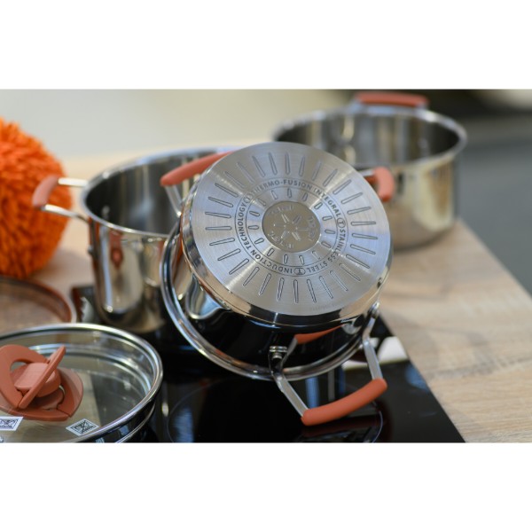 Фото - Набір посуду Tefal G720S674 OPTI'SPACE 6 пр (кастр. 18/20/24 см)