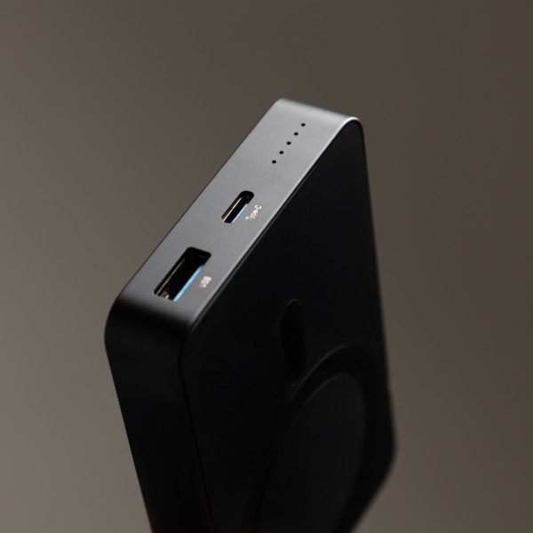Фото - Батарея мобильная Proove Carbon Slim 22.5W 10000mAh Black (PBCS22110001)