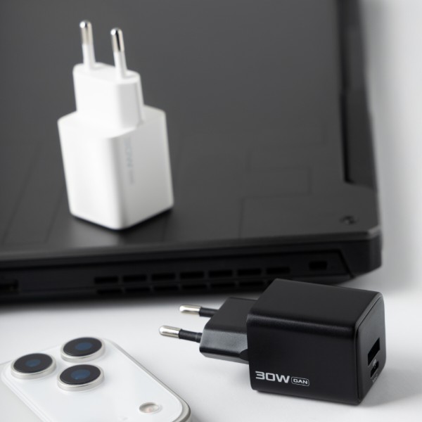 Фото - Сетевое зарядное устройство Proove Pocket GaN 30W (Type-C + USB) black (WCPG30110001)