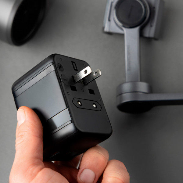 Фото - Сетевое зарядное устройство Proove Trip 20W black (TATL20310001)