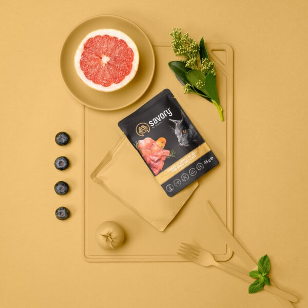 Фото - Набор влажного корма для кошек Savory Cat Pouch for Sterilised with Turkey and Carrot in Jelly 85 г, 18+4 шт. (2700000029343)