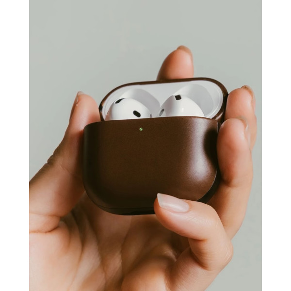 Фото - Чохол для навушників Nomad Modern Leather Case Brown for Airpods 4th Gen (NM014599858)