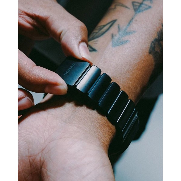 Фото - Ремешок для смарт-часов Nomad Stratos Band Black Hardware Black 46mm/49mm (NM011154858)