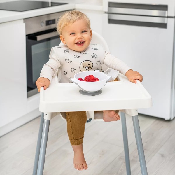 Фото - Тарелка для малыша BabyOno с присоской и ложечкой серая (1063/02)