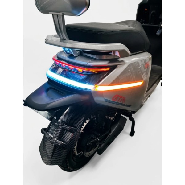 Фото - Електроскутер GTM N-MAX 2500