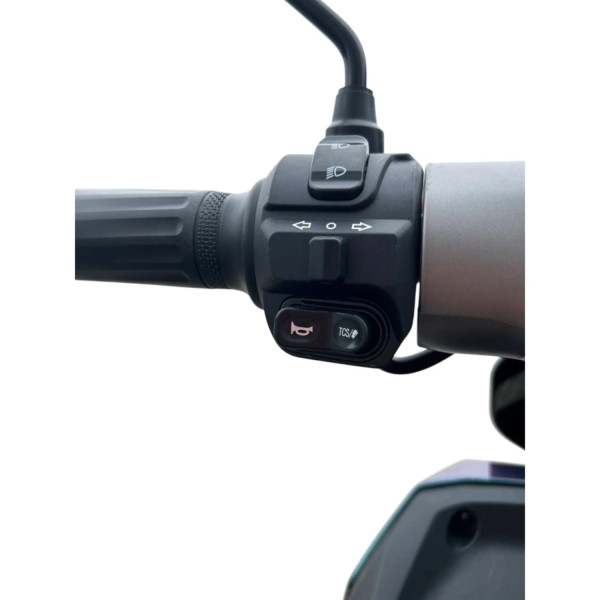 Фото - Электроскутер GTM N-MD 1200