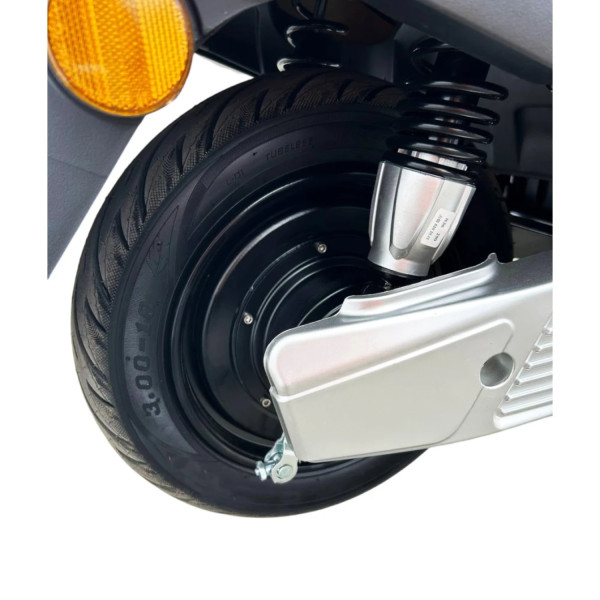 Фото - Электроскутер GTM N-MD 1200