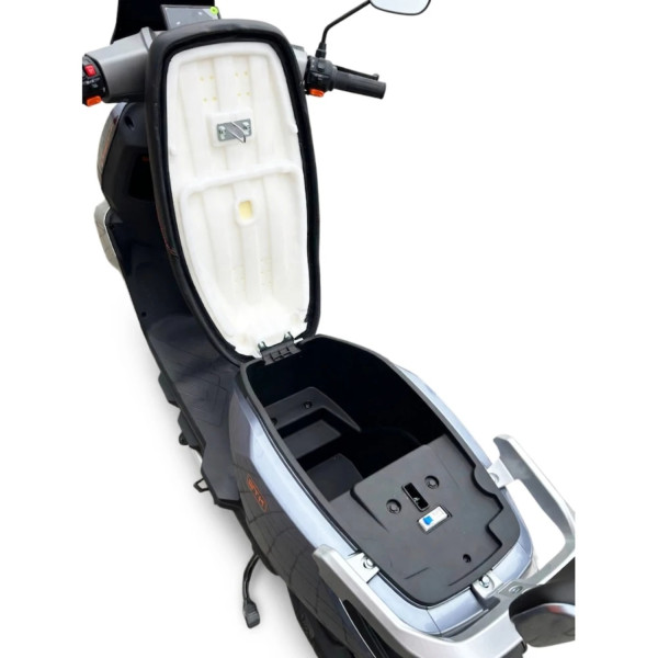 Фото - Электроскутер GTM C-EV 1200