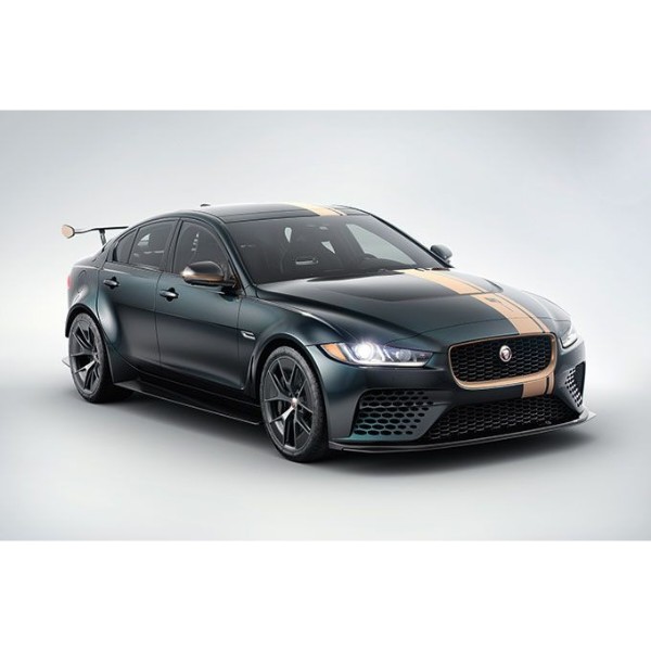 Фото - EVA килимок в багажник авто EVAtech для XE (SV Project 8) Jaguar 2014 1 покоління Sedan EU (JR12844B1RBB)