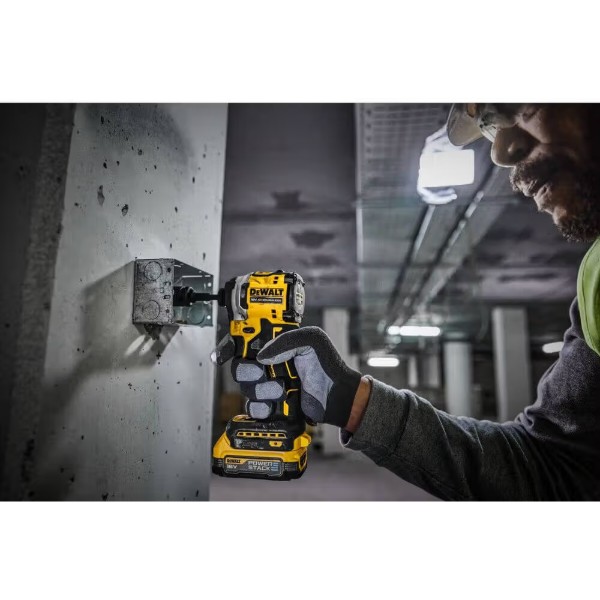 Фото - Шуруповерт DeWALT DCF850E2T