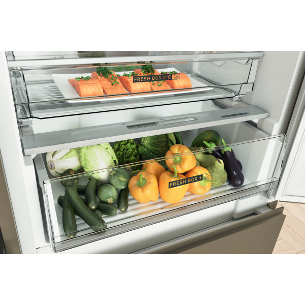 Фото - Холодильник встраиваемый Whirlpool WH SP70 T121