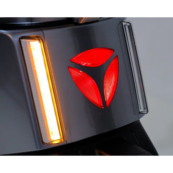 Фото - Електроскутер YADEA E8S Black