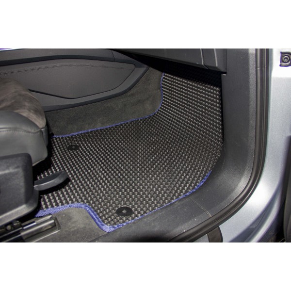 Фото - EVA коврики в салон авто передние EVAtech для E-tron Quattro (GE) Audi 2018 1 поколение SUV Canada (AU11958A2AV4RBB)