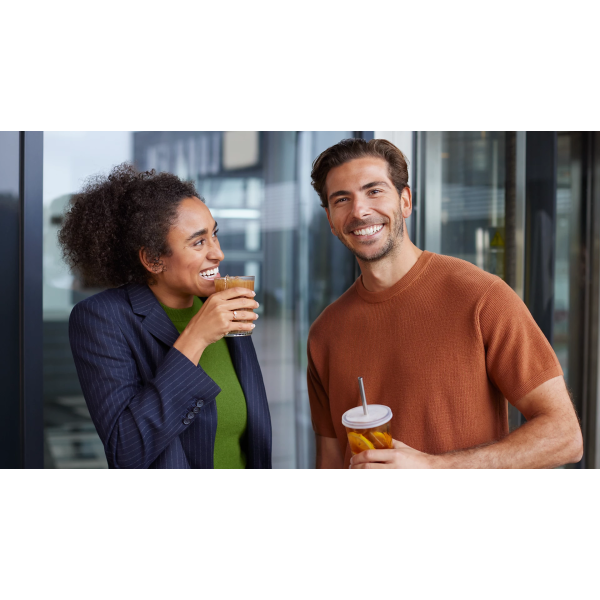 Фото - Уценка - Зубная щетка электрическая Philips HX7108/01 серии 5300