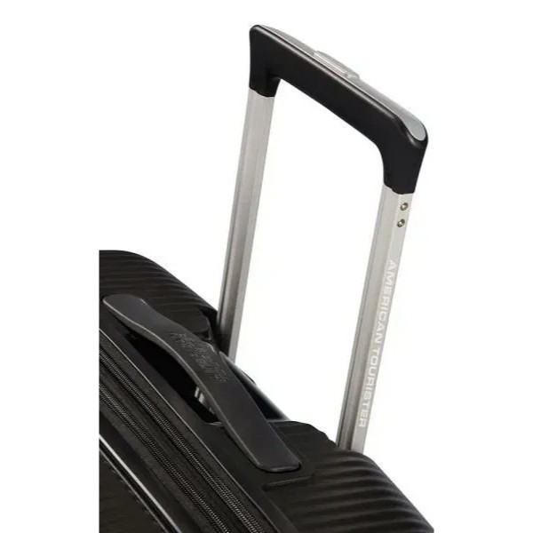 Фото - Чемодан American Tourister Soundbox 67 см черный (32G*09002)