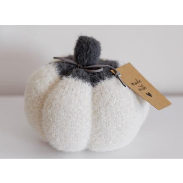 Фото - Подушка декоративна Прованс Pumpkin молочна із сірим хвостиком 9 см (041824)