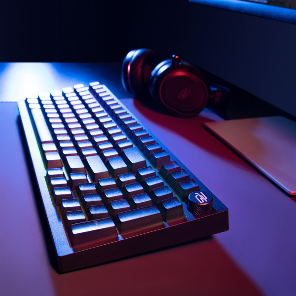 Фото - Клавиатура беспроводная игровая Proove Gaming Slicker Pro (Ukraine Layout) Black (WKSLP0022401)