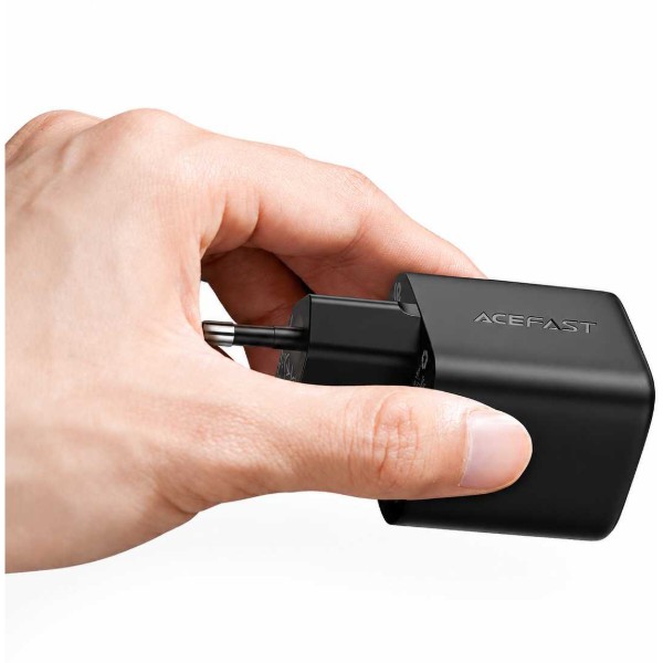 Фото - Сетевое зарядное устройство AceFast A136 PD40W mini GaN USB-C fast charger Black  (6974316286233)